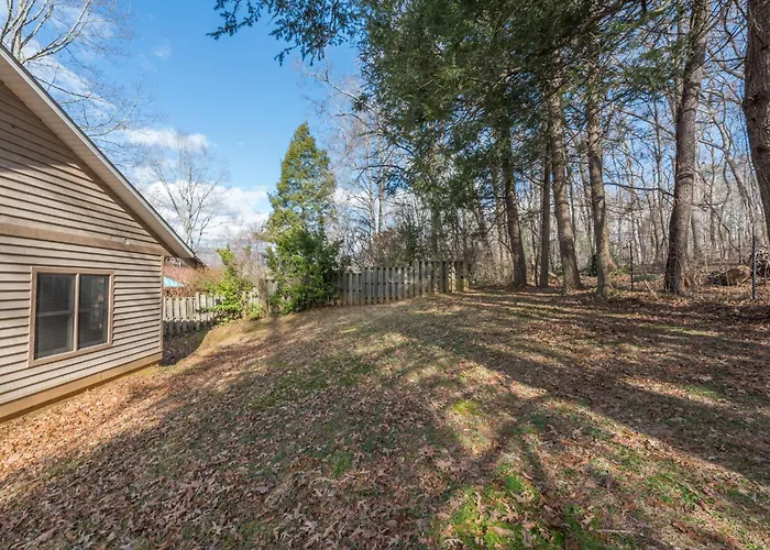 Lake Tomahawk Retreat